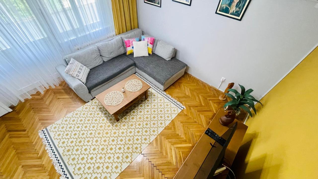 Apartamento Apartman Jelena II Sremska Mitrovica Exterior foto
