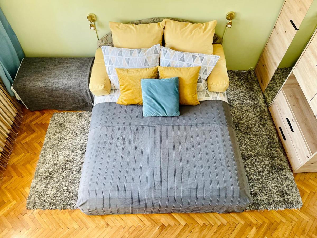 Apartamento Apartman Jelena II Sremska Mitrovica Exterior foto