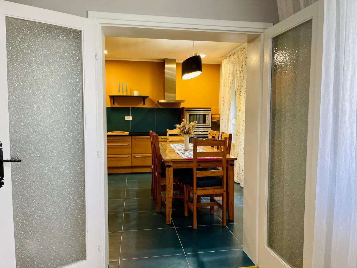 Apartamento Apartman Jelena II Sremska Mitrovica Exterior foto